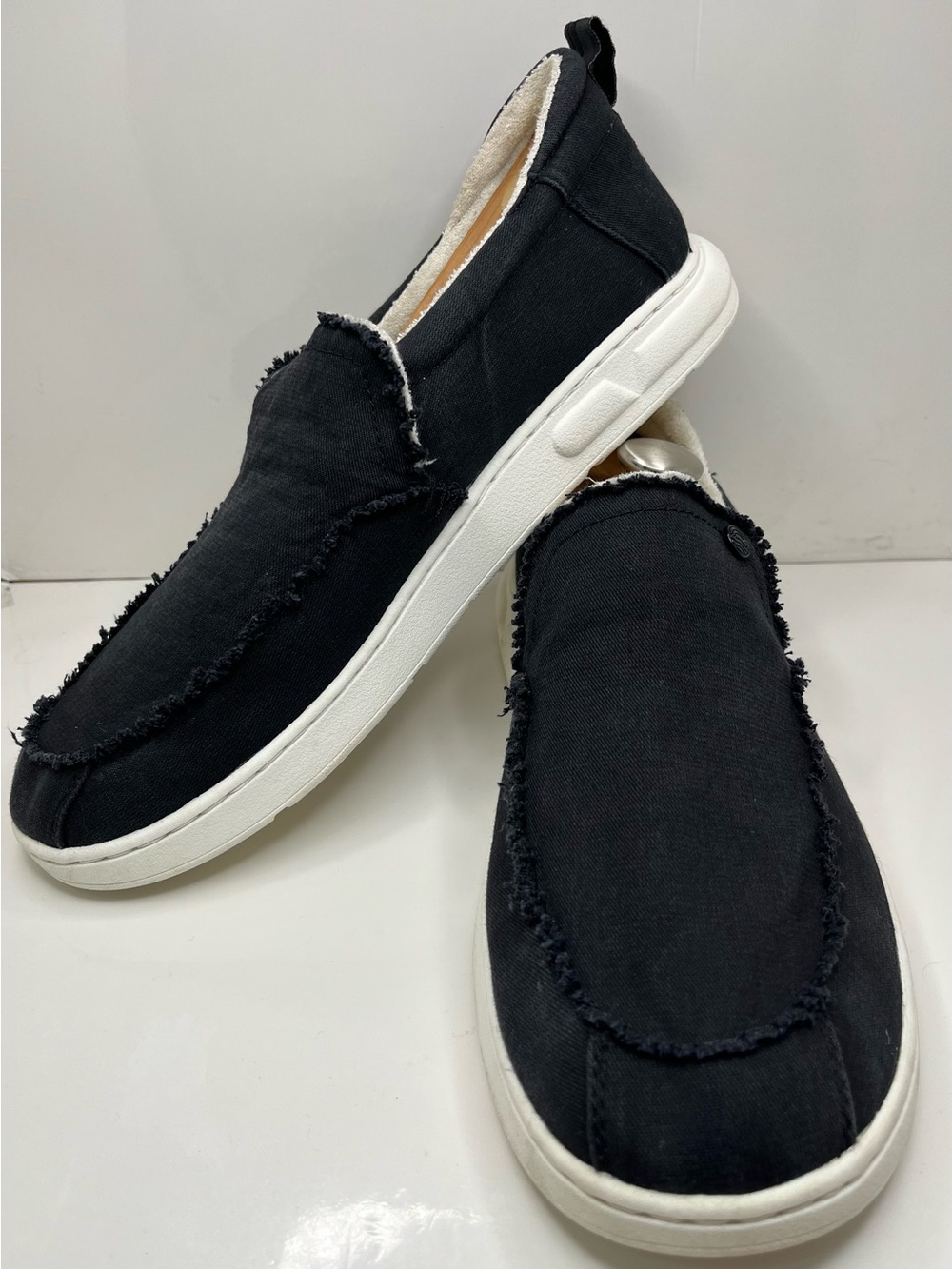 Vionic Beach Seaview Men's Sneakers Loafers Slip Ons Size US 11.5 Black Textile